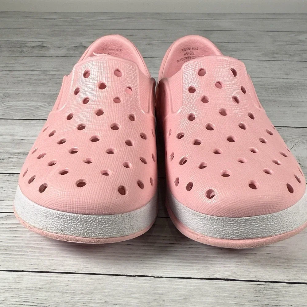 Toddler Cat & Jack Pink Slip-On Water Shoes‎ / Beach Shoes Size 5